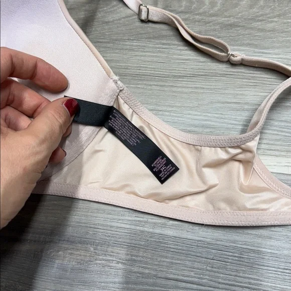 Victoria's Secret Animal Print Bra - Beige and Cream - Picture 6 of 6